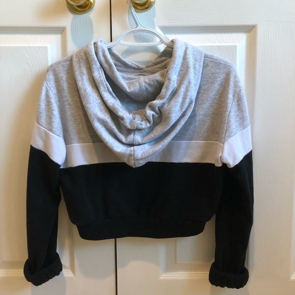 Cropped Tri-Colour Hoodie - Picture 2 of 3